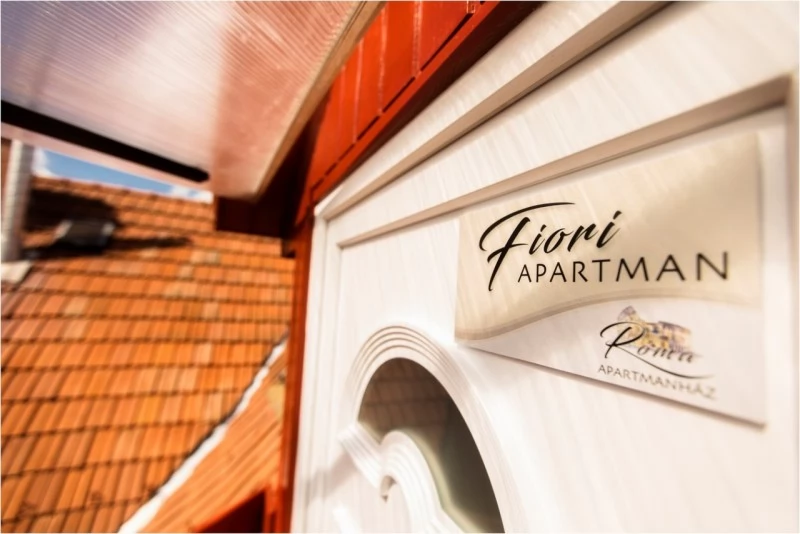  Cazare | Motel (K0690-3) Imaginea poate fi supusă drepturilor de autor. Se recomandă contactarea titularului drepturilor.