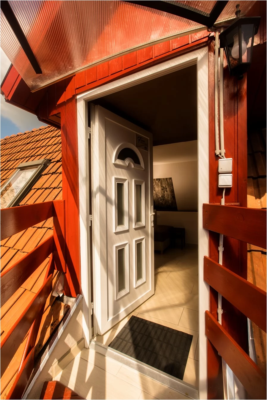  Cazare | Motel (K0690-4) Imaginea poate fi supusă drepturilor de autor. Se recomandă contactarea titularului drepturilor.