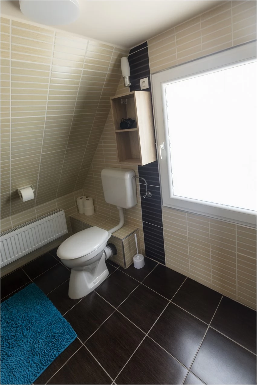  Cazare | Motel (K0690-9) Imaginea poate fi supusă drepturilor de autor. Se recomandă contactarea titularului drepturilor.