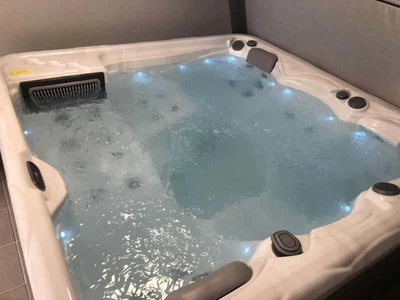  Cazare | Motel (K0690-20) Imaginea poate fi supusă drepturilor de autor. Se recomandă contactarea titularului drepturilor.