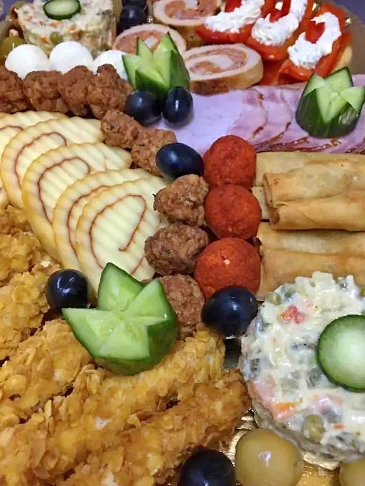 Segesvár Szállás | Kemping faházak (K1269-5) A kép szerzői jogvédelem alatt állhat. Javasolt a kapcsolatfelvétel a jog tulajdonossal.