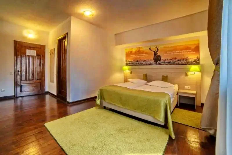 Sighișoara Cazare | Căsuțe tip camping (K1269-21) Imaginea poate fi supusă drepturilor de autor. Se recomandă contactarea titularului drepturilor.