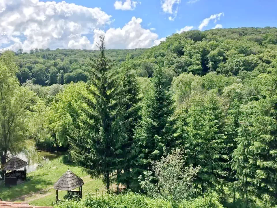 Sighișoara Cazare | Căsuțe tip camping (K1269-39) Imaginea poate fi supusă drepturilor de autor. Se recomandă contactarea titularului drepturilor.