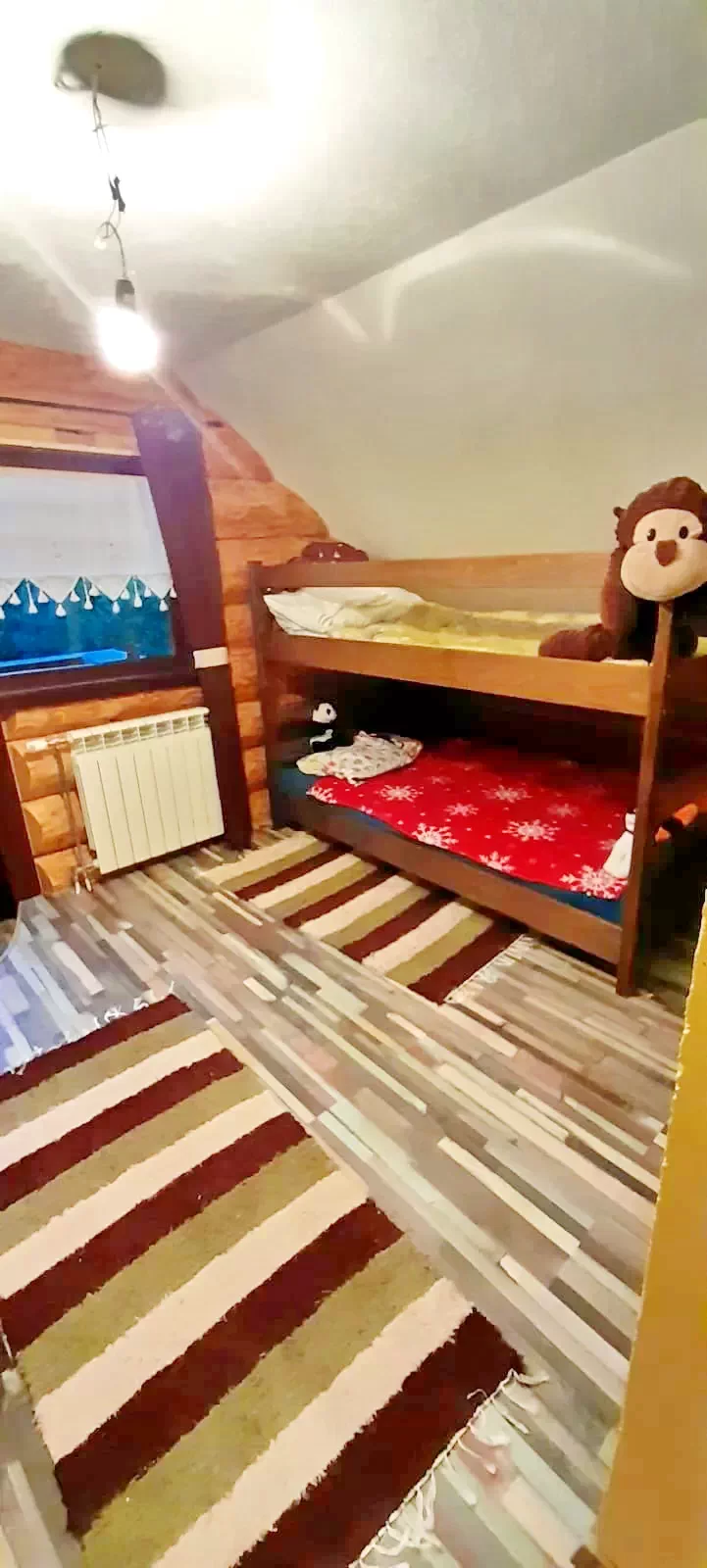 Mădăraș Cazare | Sat de vacanță (K1415-19) Imaginea poate fi supusă drepturilor de autor. Se recomandă contactarea titularului drepturilor.