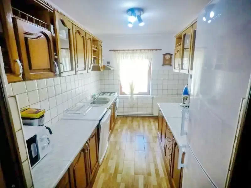 Toplița Cazare | Sat de vacanță (K0224-1) Imaginea poate fi supusă drepturilor de autor. Se recomandă contactarea titularului drepturilor.