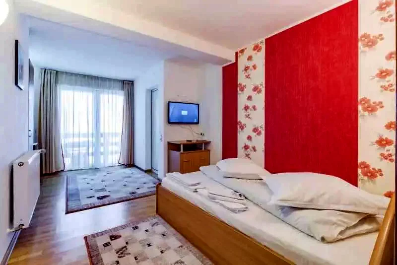 Bran Cazare | Camping / Popas turistic (K0322-15) Imaginea poate fi supusă drepturilor de autor. Se recomandă contactarea titularului drepturilor.