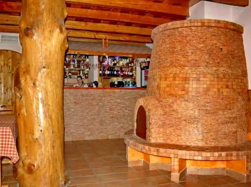 Mișcolț Cazare | Căsuțe tip camping (K0868-9) Imaginea poate fi supusă drepturilor de autor. Se recomandă contactarea titularului drepturilor.