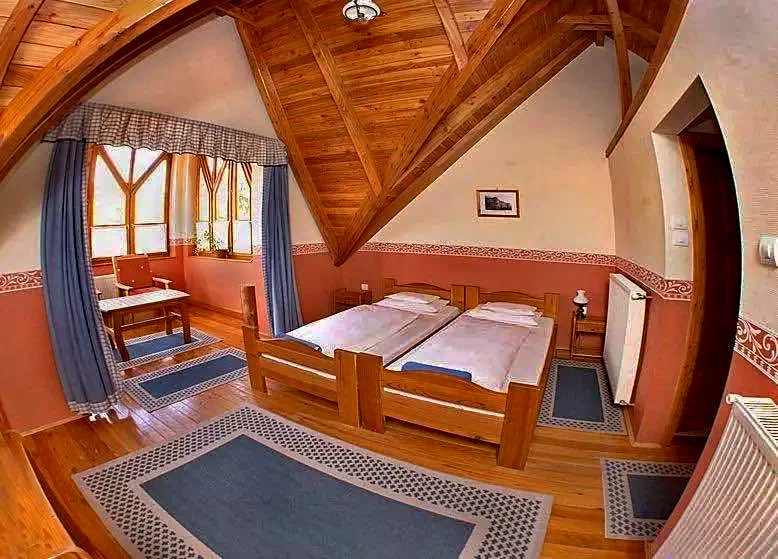 Miskolc Szállás | Kemping faházak (K0868-13) A kép szerzői jogvédelem alatt állhat. Javasolt a kapcsolatfelvétel a jog tulajdonossal.