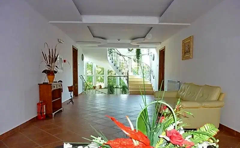 Băltenii de Sus Cazare | Casă de oaspeți (K1298-11) Imaginea poate fi supusă drepturilor de autor. Se recomandă contactarea titularului drepturilor.