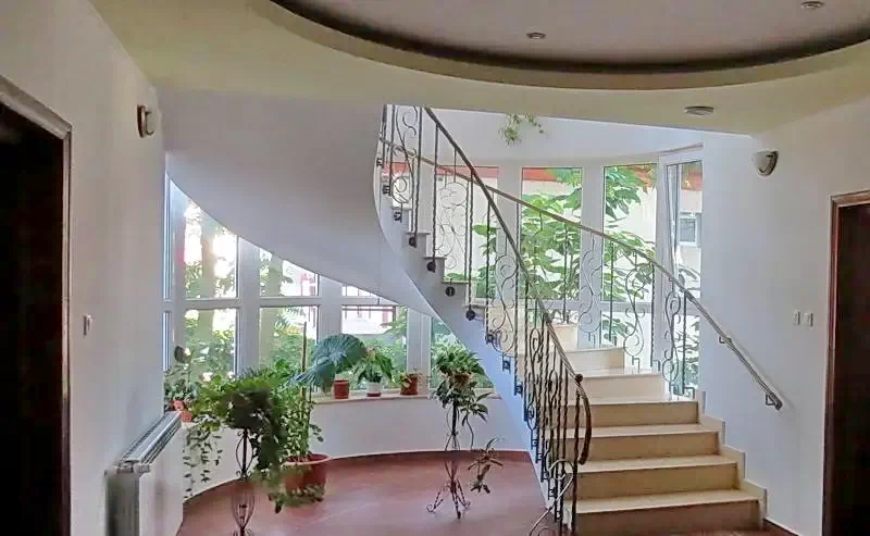  Szállás | Vendégház (K1298-12) A kép szerzői jogvédelem alatt állhat. Javasolt a kapcsolatfelvétel a jog tulajdonossal.