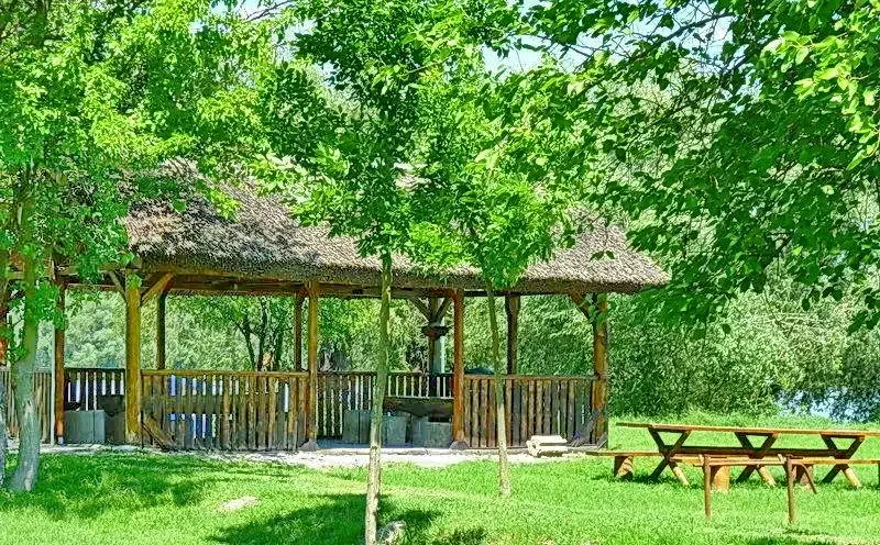  Szállás | Vendégház (K1298-24) A kép szerzői jogvédelem alatt állhat. Javasolt a kapcsolatfelvétel a jog tulajdonossal.