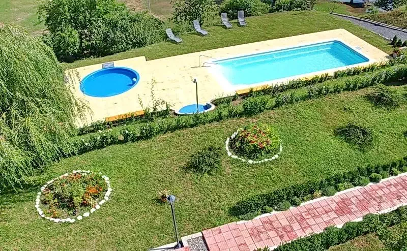 Băltenii de Sus Cazare | Casă de oaspeți (K1298-26) Imaginea poate fi supusă drepturilor de autor. Se recomandă contactarea titularului drepturilor.