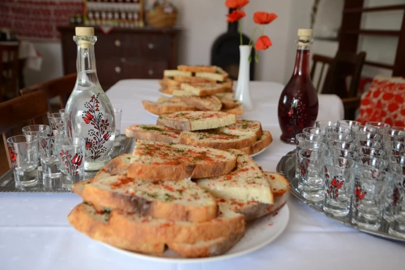 Mugeni Cazare | Motel (K0634-9) Imaginea poate fi supusă drepturilor de autor. Se recomandă contactarea titularului drepturilor.