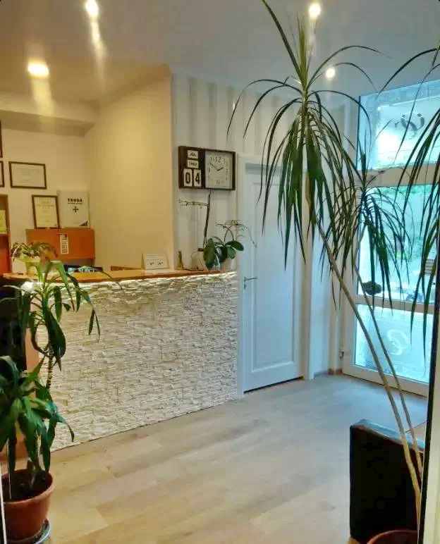 Brassó Szállás | Motel (K0079-1) A kép szerzői jogvédelem alatt állhat. Javasolt a kapcsolatfelvétel a jog tulajdonossal.