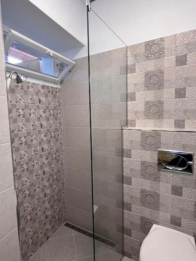 Brassó Szállás | Motel (K0079-15) A kép szerzői jogvédelem alatt állhat. Javasolt a kapcsolatfelvétel a jog tulajdonossal.