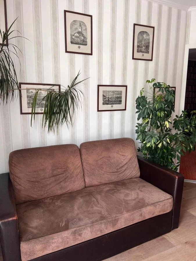 Brassó Szállás | Motel (K0079-33) A kép szerzői jogvédelem alatt állhat. Javasolt a kapcsolatfelvétel a jog tulajdonossal.