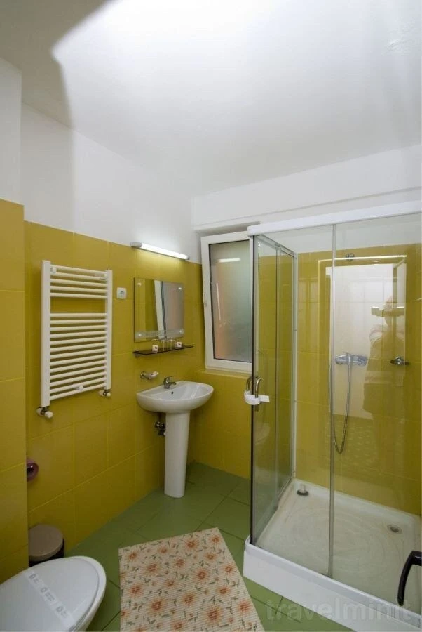 Aknasúgatag Szállás | Turisztikai panzió (K1535-7) A kép szerzői jogvédelem alatt állhat. Javasolt a kapcsolatfelvétel a jog tulajdonossal.