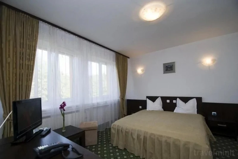 Aknasúgatag Szállás | Hotel*** (K1535-8) A kép szerzői jogvédelem alatt állhat. Javasolt a kapcsolatfelvétel a jog tulajdonossal.