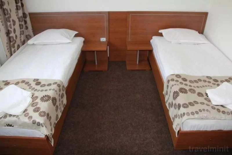 Ocna Șugatag Cazare | Pensiune turistică (K1535-10) Imaginea poate fi supusă drepturilor de autor. Se recomandă contactarea titularului drepturilor.