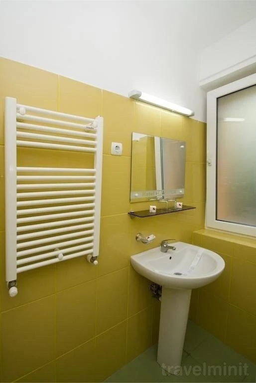 Ocna Șugatag Cazare | Pensiune turistică (K1535-11) Imaginea poate fi supusă drepturilor de autor. Se recomandă contactarea titularului drepturilor.