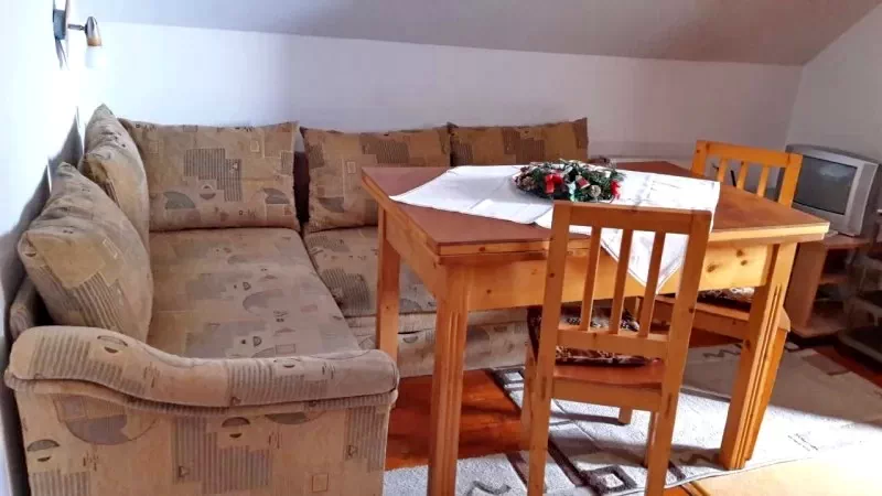 Hargitafürdő Szállás | Apartmanház (K1422-2) A kép szerzői jogvédelem alatt állhat. Javasolt a kapcsolatfelvétel a jog tulajdonossal.