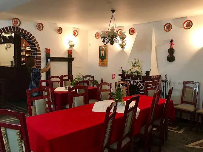 Sic Cazare | Motel (K1537-11) Imaginea poate fi supusă drepturilor de autor. Se recomandă contactarea titularului drepturilor.