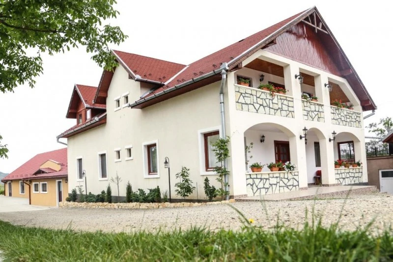 Szék Szállás | Motel (K1537-17) A kép szerzői jogvédelem alatt állhat. Javasolt a kapcsolatfelvétel a jog tulajdonossal.