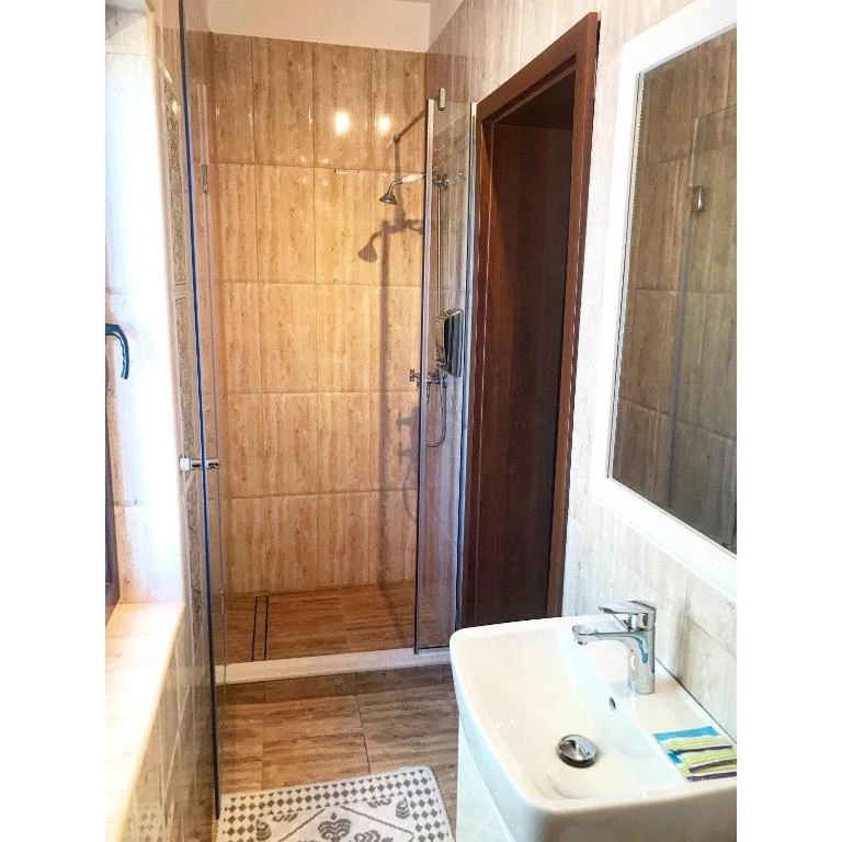 Szék Szállás | Motel (K1537-23) A kép szerzői jogvédelem alatt állhat. Javasolt a kapcsolatfelvétel a jog tulajdonossal.