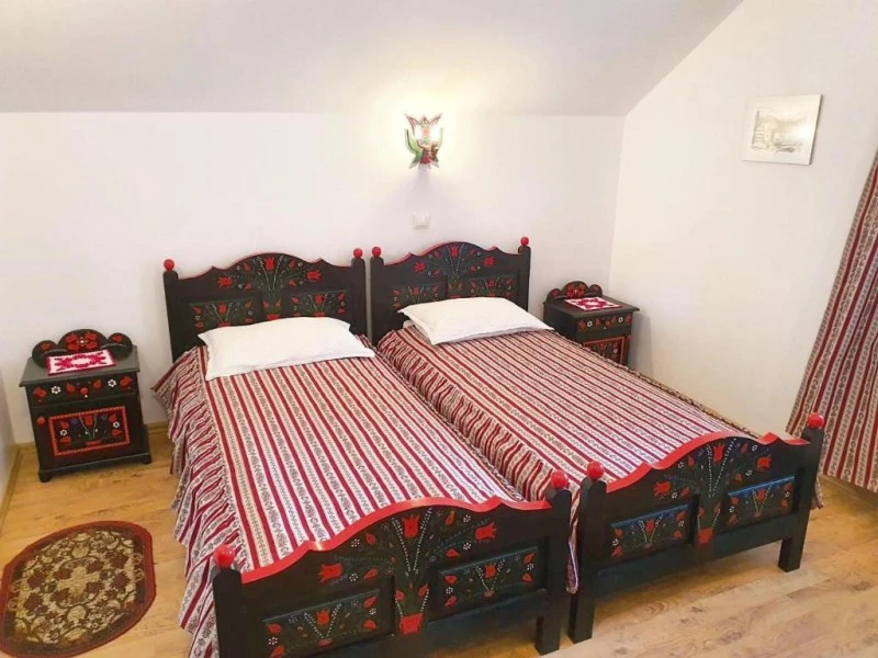 Szék Szállás | Motel (K1537-44) A kép szerzői jogvédelem alatt állhat. Javasolt a kapcsolatfelvétel a jog tulajdonossal.