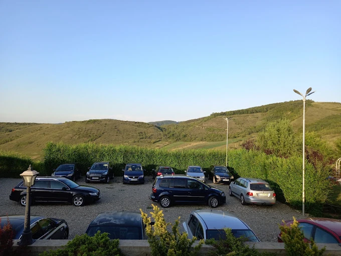 Sic Cazare | Motel (K1537-74) Imaginea poate fi supusă drepturilor de autor. Se recomandă contactarea titularului drepturilor.