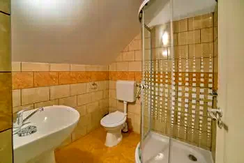 Székelyszentlélek Szállás | Motel (K0480-19) A kép szerzői jogvédelem alatt állhat. Javasolt a kapcsolatfelvétel a jog tulajdonossal.