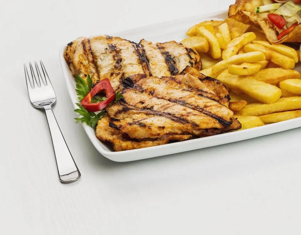 Reghin Cazare | Motel (K1541-9) Imaginea poate fi supusă drepturilor de autor. Se recomandă contactarea titularului drepturilor.