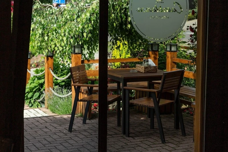 Reghin Cazare | Motel (K1541-16) Imaginea poate fi supusă drepturilor de autor. Se recomandă contactarea titularului drepturilor.