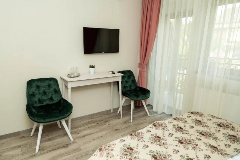 Reghin Cazare | Motel (K1541-28) Imaginea poate fi supusă drepturilor de autor. Se recomandă contactarea titularului drepturilor.