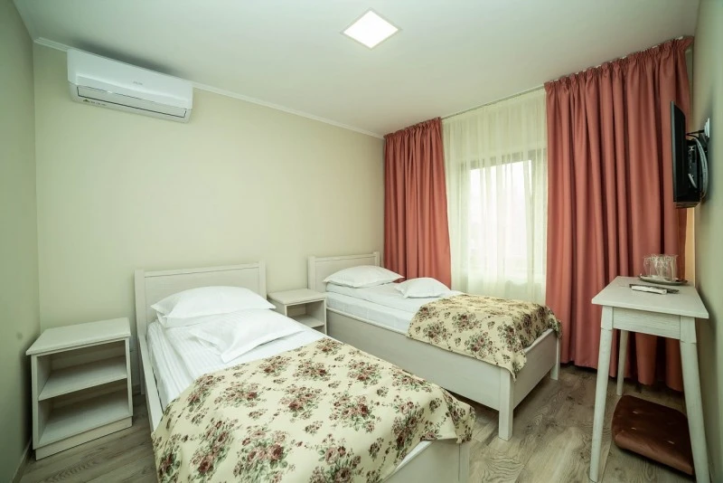 Szászrégen Szállás | Motel (K1541-48) A kép szerzői jogvédelem alatt állhat. Javasolt a kapcsolatfelvétel a jog tulajdonossal.