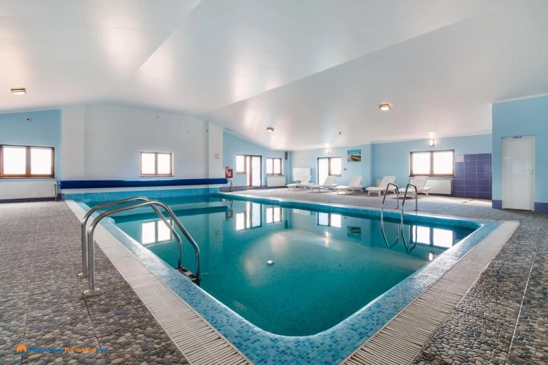 Reghin Cazare | Pensiune turistică (K1542-2) Imaginea poate fi supusă drepturilor de autor. Se recomandă contactarea titularului drepturilor.