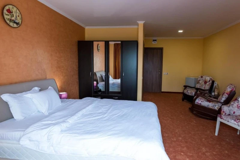 Szászrégen Szállás | Turisztikai panzió (K1542-12) A kép szerzői jogvédelem alatt állhat. Javasolt a kapcsolatfelvétel a jog tulajdonossal.