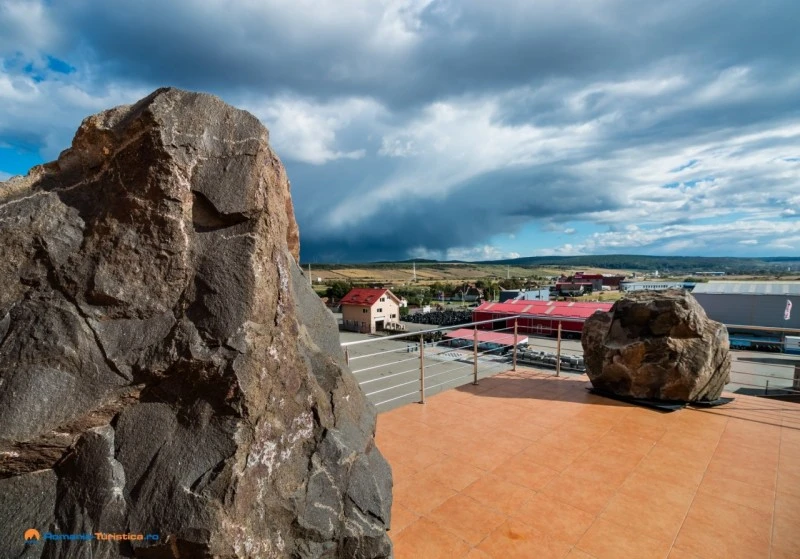 Szászrégen Szállás | Turisztikai panzió (K1542-44) A kép szerzői jogvédelem alatt állhat. Javasolt a kapcsolatfelvétel a jog tulajdonossal.