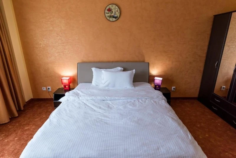 Szászrégen Szállás | Turisztikai panzió (K1542-58) A kép szerzői jogvédelem alatt állhat. Javasolt a kapcsolatfelvétel a jog tulajdonossal.