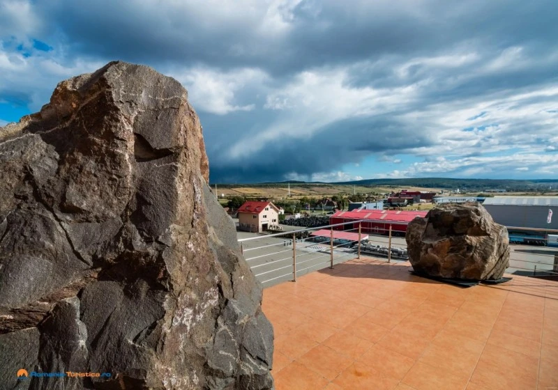 Reghin Cazare | Pensiune turistică (K1542-75) Imaginea poate fi supusă drepturilor de autor. Se recomandă contactarea titularului drepturilor.