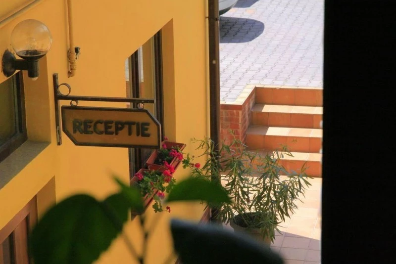 Reghin Cazare | Motel (K1543-6) Imaginea poate fi supusă drepturilor de autor. Se recomandă contactarea titularului drepturilor.