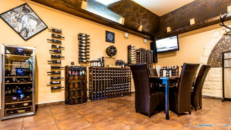 Szászrégen Szállás | Turisztikai panzió (K0032-7) A kép szerzői jogvédelem alatt állhat. Javasolt a kapcsolatfelvétel a jog tulajdonossal.