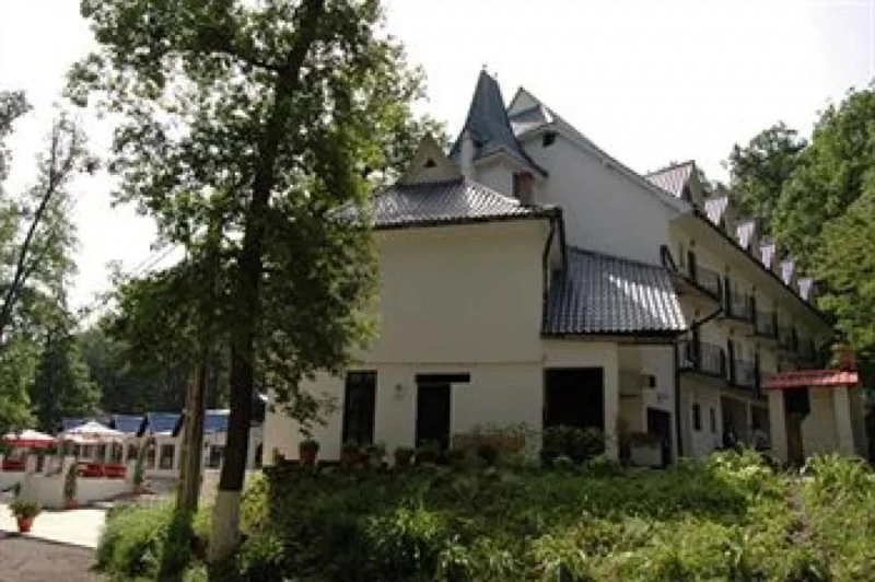 Szászrégen Szállás | Turisztikai panzió (K0032-75) A kép szerzői jogvédelem alatt állhat. Javasolt a kapcsolatfelvétel a jog tulajdonossal.