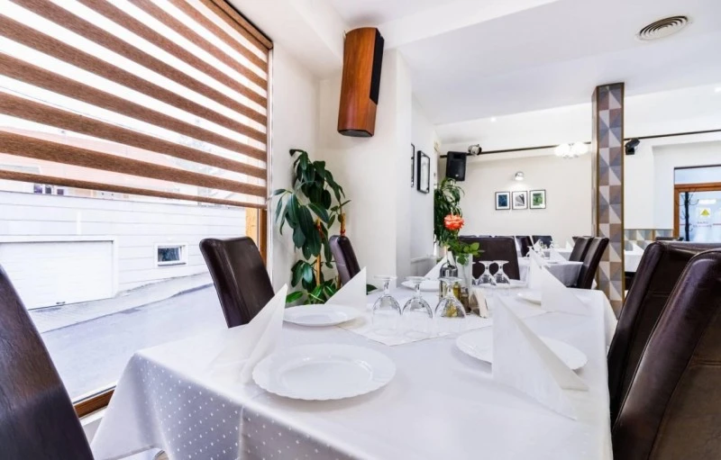 Reghin Cazare | Motel (K0103-4) Imaginea poate fi supusă drepturilor de autor. Se recomandă contactarea titularului drepturilor.