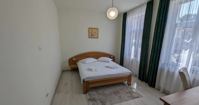 Szászrégen Szállás | Motel (K0103-18) A kép szerzői jogvédelem alatt állhat. Javasolt a kapcsolatfelvétel a jog tulajdonossal.