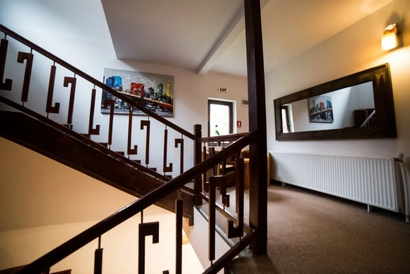 Szászrégen Szállás | Motel (K1544-16) A kép szerzői jogvédelem alatt állhat. Javasolt a kapcsolatfelvétel a jog tulajdonossal.