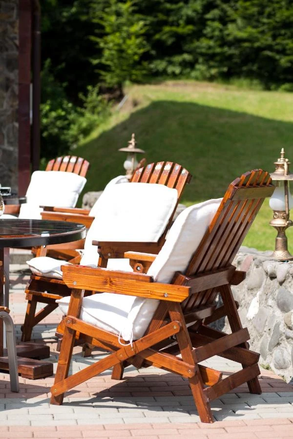 Reghin Cazare | Motel (K1544-27) Imaginea poate fi supusă drepturilor de autor. Se recomandă contactarea titularului drepturilor.