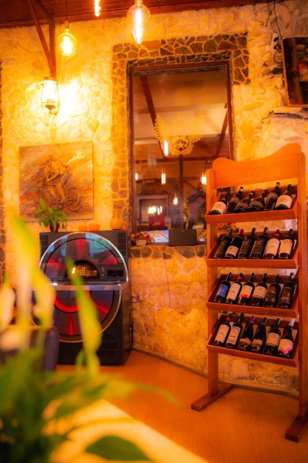 Reghin Cazare | Motel (K1544-34) Imaginea poate fi supusă drepturilor de autor. Se recomandă contactarea titularului drepturilor.