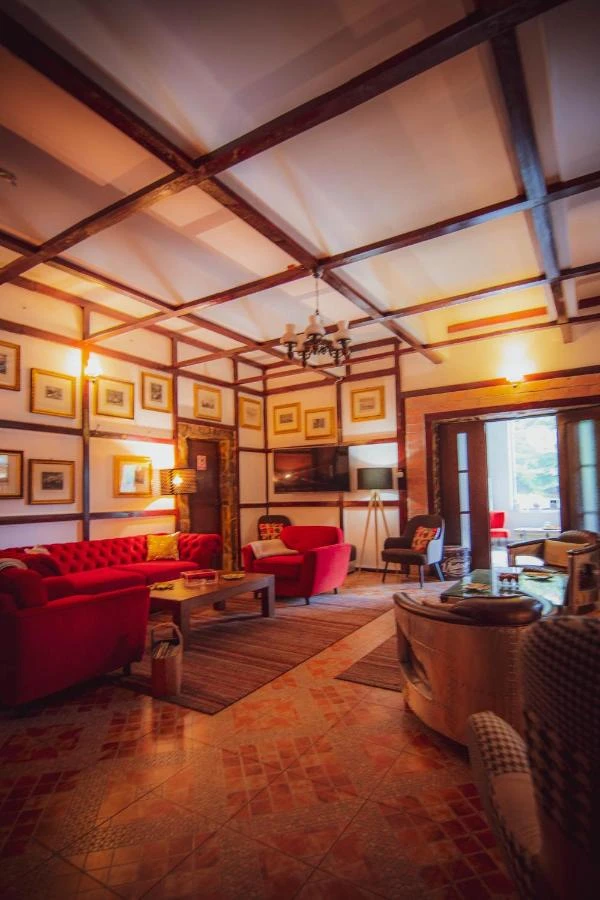 Reghin Cazare | Motel (K1544-36) Imaginea poate fi supusă drepturilor de autor. Se recomandă contactarea titularului drepturilor.