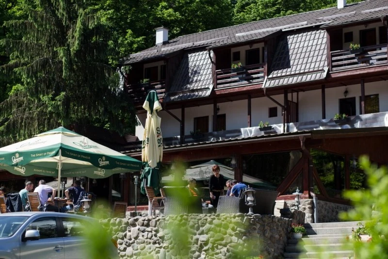 Szászrégen Szállás | Motel (K1544-76) A kép szerzői jogvédelem alatt állhat. Javasolt a kapcsolatfelvétel a jog tulajdonossal.